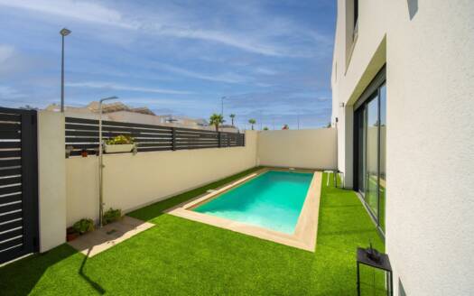 Villa en Benijofar – EE8157