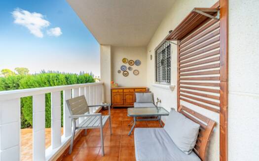 Apartment in Lomas de Cabo Roig – EE9422