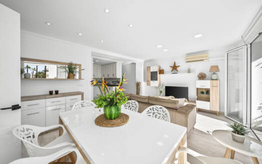 Appartement à Torrevieja – EE10572