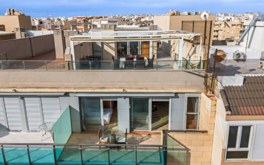 Penthouse in Torrevieja – EE10819