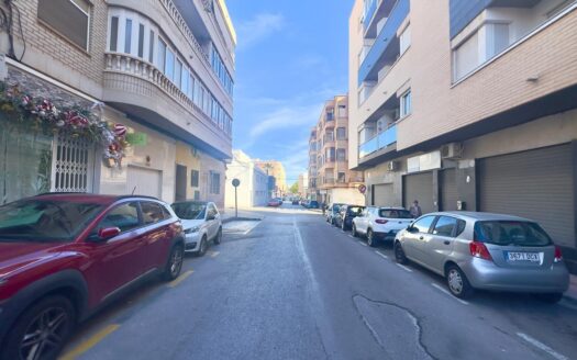 Apartment in Centro, Torrevieja | EE10763