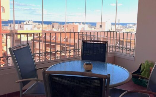 Apartamento en Torrevieja | Playa de Los Locos | 10749