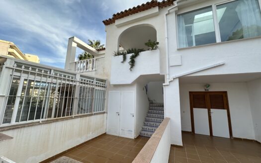 Apartment in Torrevieja | EE10740