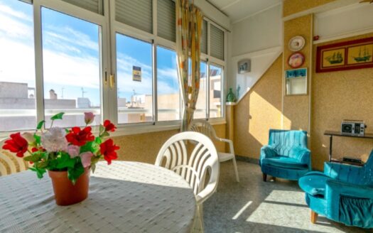 Penthouse in Torrevieja | EE10747