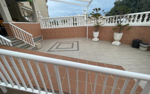 Adosado en Guardamar del Segura | EE8938