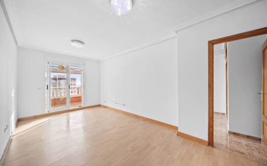 Penthouse in Torrevieja – EE10794