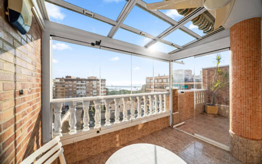 Penthouse in Torrevieja – EE10794