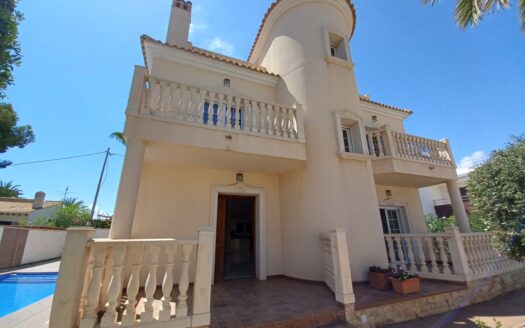 Villa en Orihuela Costa |  | 10657