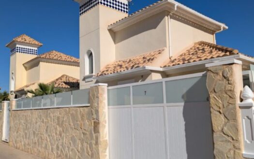 Villa en Orihuela Costa |  | 10702