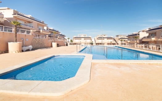 Bungalow i Torrevieja – EE7899