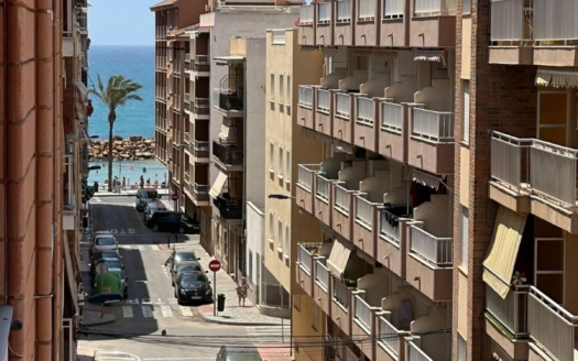 Apartamento en Torrevieja – EE10220