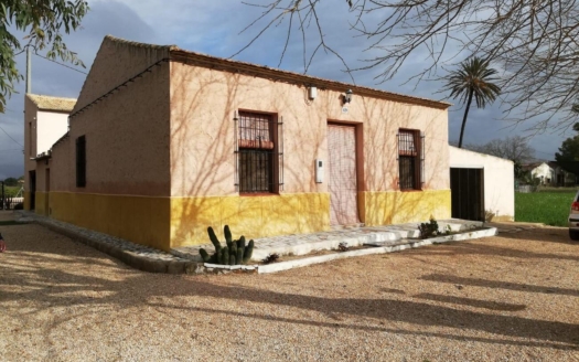 Finca en Callosa de Segura – EE10483