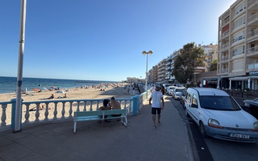 Appartement à Torrevieja – EE9055
