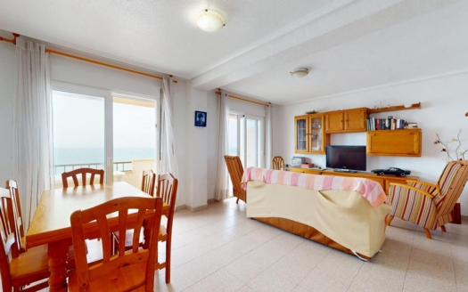 Apartment en Mil Palmeras – EE9335