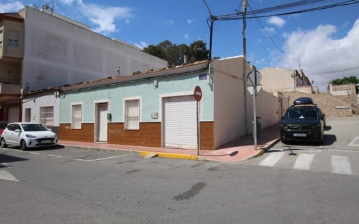 Town House en Guardamar del Segura – EE8910