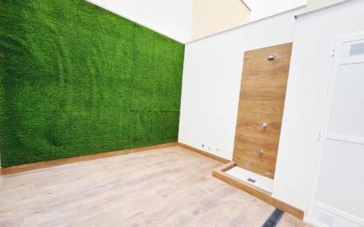 Apartment en Torrevieja – EE8878