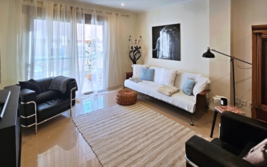 Appartement à Torrevieja – EE8911