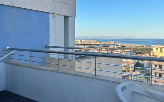 Ático en Torrevieja – EE9002