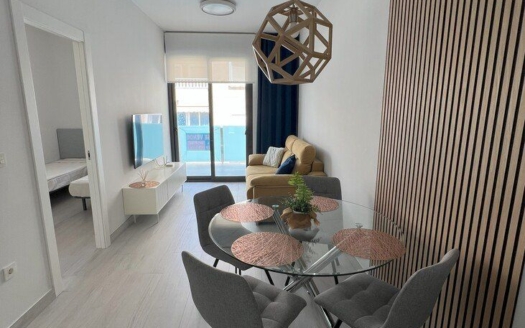 Apartamento en Torrevieja – EE8752