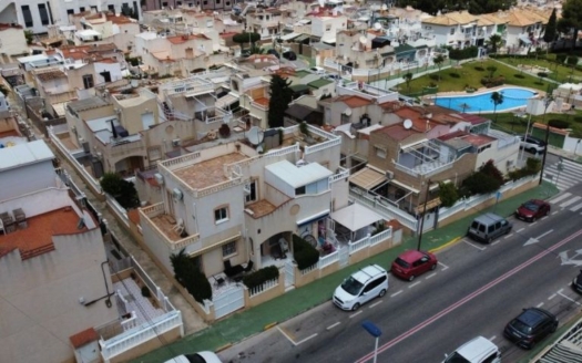 Duplex à Torrevieja – EE10084