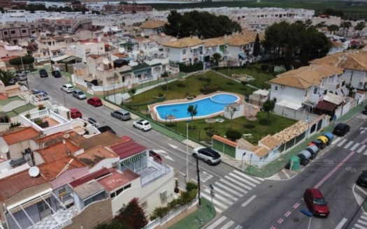 Duplex à Torrevieja – EE10084