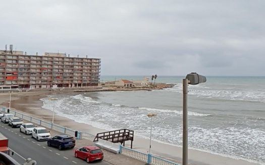 Apartamento en Torrevieja – EE8949