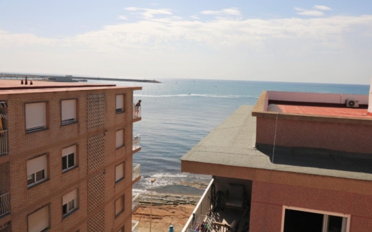 Penthouse en Torrevieja – EE9666