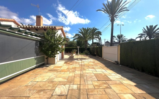 Villa à Cabo Roig – EE8540