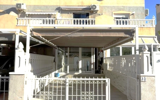 Casa de Pueblo en Orihuela Costa – EE10574