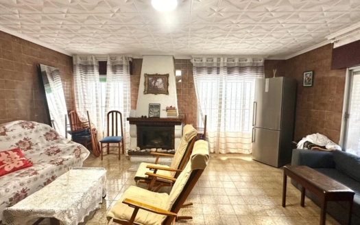 Casa de Pueblo en Torrevieja – EE9884