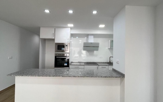 Apartment en Torrevieja – EE8783