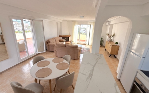 Penthouse en Torrevieja – EE10801