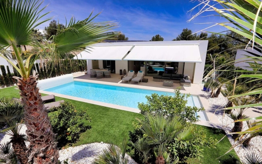 Villa en Orihuela – EE10481