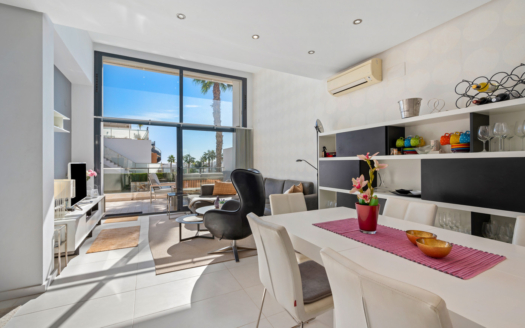 Bungalow en Torrevieja – EE10115