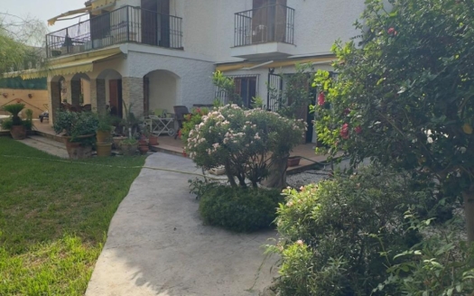 Villa en Orihuela Costa – EE8513