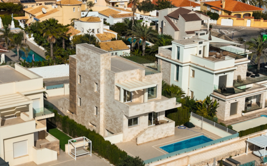 Villa à La Zenia – EE10655