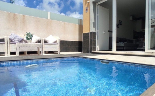 Villa en Orihuela Costa – EE9735