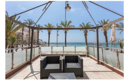 Dúplex en Torrevieja – EE8798