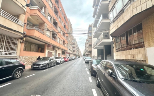 Apartamento en Torrevieja – EE9817