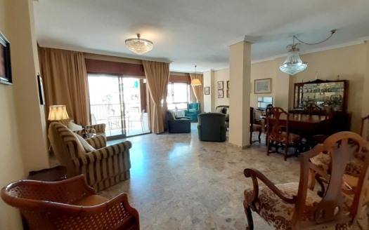 Appartement à Torrevieja – EE8829