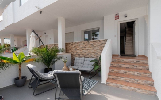 Apartment en Torrevieja – EE8439