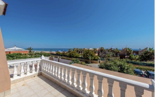 Villa en La Mata – EE8717