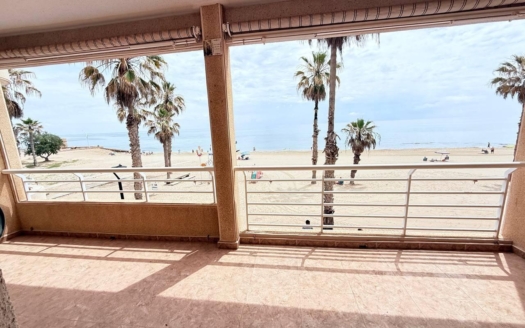 Apartment en Torrevieja – EE8905