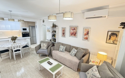 Apartment en Orihuela Costa – EE8426