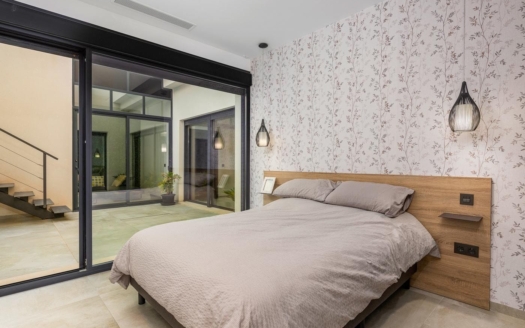 Villa en Ciudad Quesada – EE8256