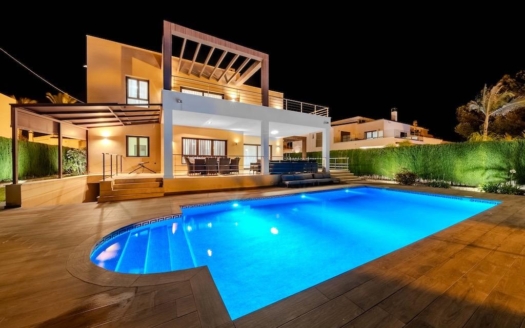 Villa à Cabo Roig – EE9688