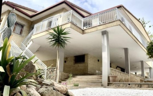 Villa en Orihuela Costa – EE9681