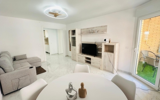 Apartamento en Torrevieja – EE9973