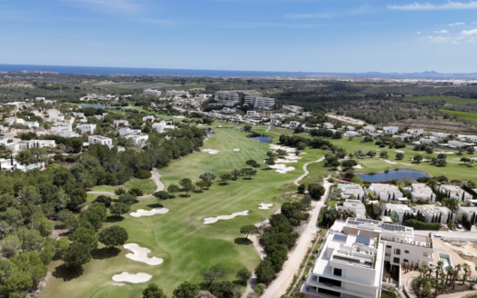 Apartamento en Las Colinas Golf – EE10659