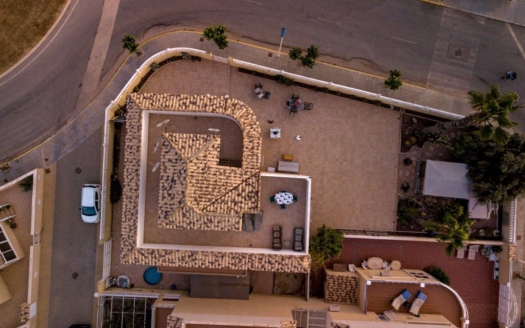 Villa à Torrevieja – EE9296